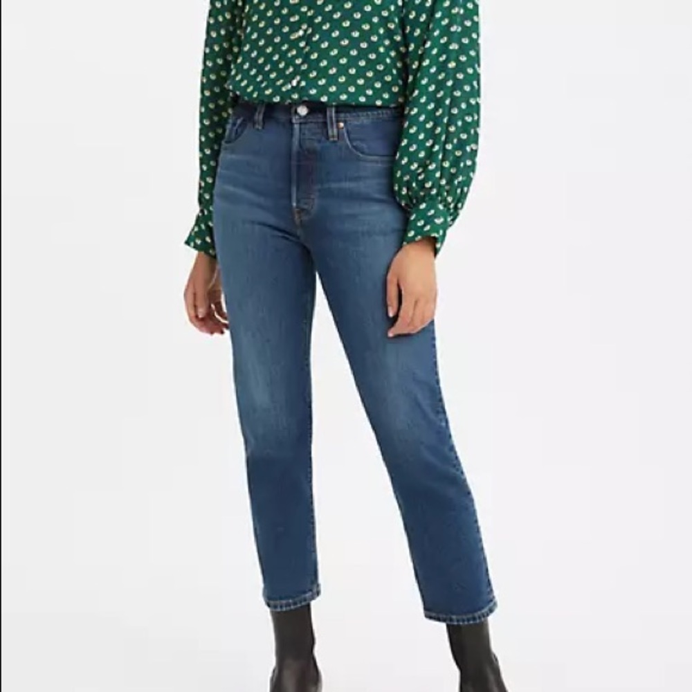 NWT Levi’s 501 Cropped - size 30”
